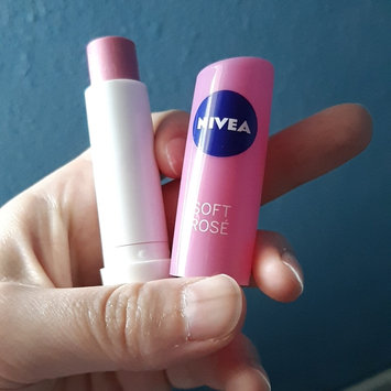 Photo of NIVEA Soft Rose Lip Balm uploaded by Gabriela S.
