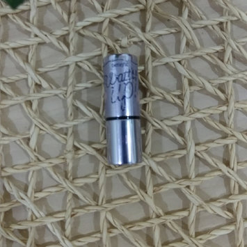 Photo of Benefit Cosmetics Watt's Up! Cream Highlighter uploaded by Trendy g.
