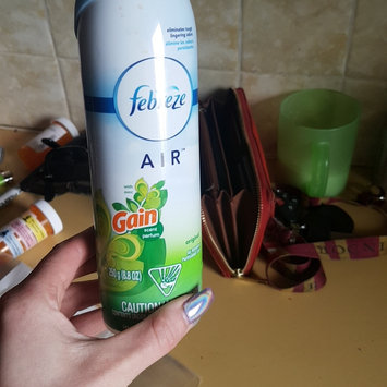 Photo of Air Febreze AIR Freshener with Gain Original Scent (1 Count, 8.8 oz) uploaded by Aureanna B.