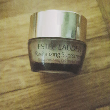 Photo of Estée Lauder Revitalizing Supreme Global Anti-Aging Creme uploaded by Morgane F.