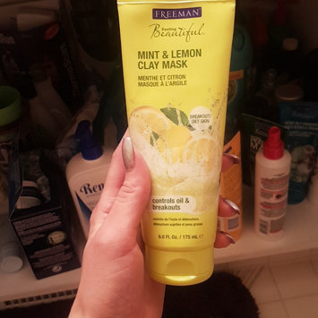 Photo of Freeman Feeling Beautiful Clay Mask Mint & Lemon uploaded by Aureanna B.