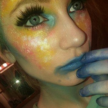 Photo of MAKE UP FOR EVER 12 Flash Color Case uploaded by Bonnie S.