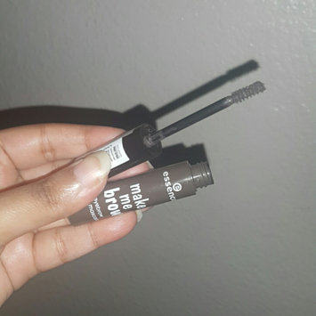 Photo of Essence Make Me Brow Eyebrow Gel Mascara uploaded by I S H A H.