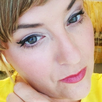 Photo of L.A. Colors Mineral Pressed Powder uploaded by Robyn H.