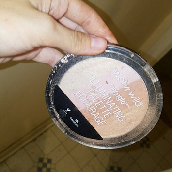 Photo of wet n wild MegaGlo Illuminating Powder uploaded by Dakota H.
