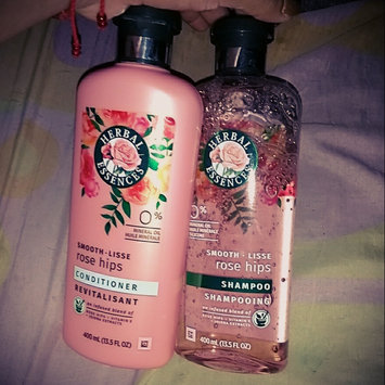 Photo of Herbal Essences Smooth Collection Shampoo uploaded by xochitl c.