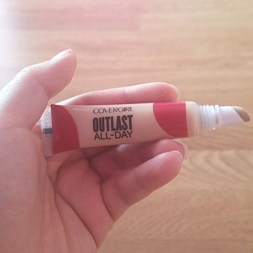 Photo of COVERGIRL Outlast All-Day Soft Touch Concealer uploaded by miriam S.