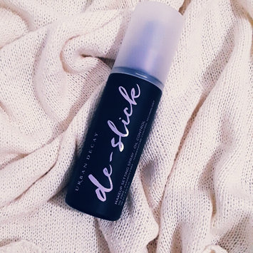 Photo of Urban Decay De-slick Oil Control Makeup Setting Spray uploaded by Brivana B.