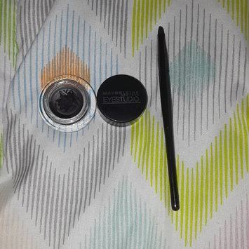 Photo of Maybelline New York Eye Studio Lasting Drama Gel Eyeliner, Charcoal 954, 0.106 Ounce, 2 Ea uploaded by Ariel V.