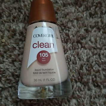 Photo of COVERGIRL Clean Matte Liquid Foundation uploaded by Marian A.