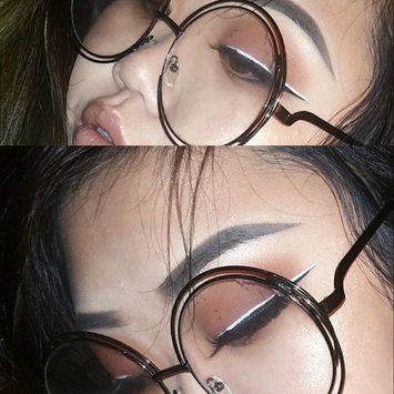 Photo of Urban Decay Razor Sharp Water-Resistant Longwear Liquid Eyeliner uploaded by sarah h.