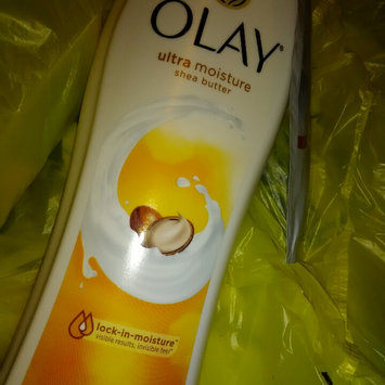 Photo of Olay Ultra Moisture Shea Butter Body Wash uploaded by Larri J.