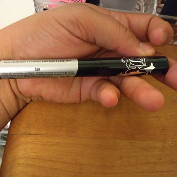 Photo of Kat Von D Lock-it Color Correcting Eyeshadow Primer uploaded by Cassandra G.