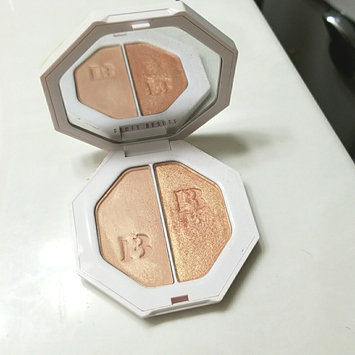 Photo of FENTY BEAUTY by Rihanna Killawatt Freestyle Highlighter uploaded by Tee L.
