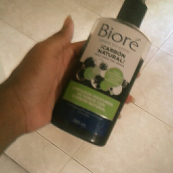 Photo of Bioré Deep Pore Charcoal Cleanser uploaded by Carolina P.
