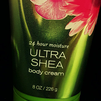 Photo of Signature Collection 24 Hour Moisture Ultra Shea Body Cream uploaded by Cassandra B.