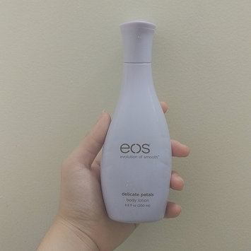 Photo of eos™ Body Lotion Delicate Petals uploaded by Salenna W.
