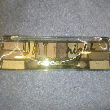 Photo of L.A. Colors Day to Night 12 Color Eyeshadow uploaded by Kelly P.