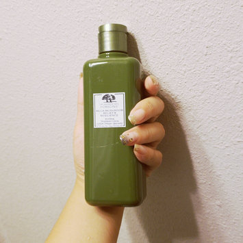 Photo of Origins Dr. Andrew Weil For Origins™ Mega-Mushroom Relief & Resilience Soothing Treatment Lotion uploaded by Linda X.