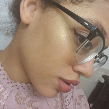 Photo uploaded to FENTY BEAUTY by Rihanna Killawatt Freestyle Highlighter by Daiana G.