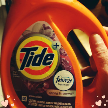 Photo of Tide Plus Febreze Freshness Liquid Laundry Detergent uploaded by Brooklyn D.