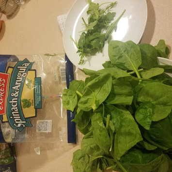 Photo of Fresh Express Spinach & Arugula Salad 6 oz uploaded by Cat S.