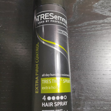Photo of TRESemmé Tres Two Extra Hold Hair Spray uploaded by shahin m.