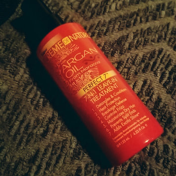 Photo of Creme of Nature Argan Oil Perfect 7-in-1 Leave-in Treatment uploaded by Leslie T.