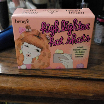 Photo of Benefit Cosmetics Highlighter Hotshots uploaded by Mindy C.