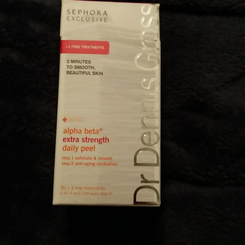 Photo of Dr. Dennis Gross Skincare Alpha Beta® Extra Strength Daily Peel uploaded by andrea t.