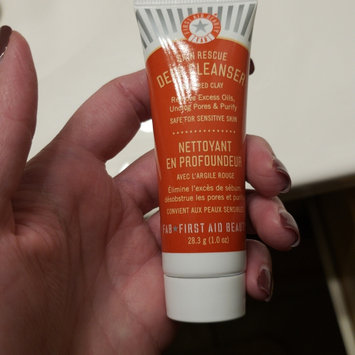 Photo of FIRST AID BEAUTY Skin Rescue Deep Cleanser with Red Clay uploaded by Lisa F.