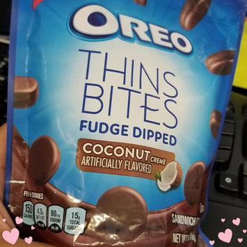 Photo of Nabisco Oreo Sandwich Cookies Thin Bites Fudge Dipped Original uploaded by Mercedes T.