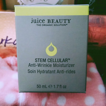 Photo of Juice Beauty® Stem Cellular Anti-Wrinkle Moisturizer uploaded by Becky L.