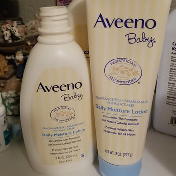 Photo of AVEENO® Baby Soothing Relief Creamy Wash uploaded by Griselda C.
