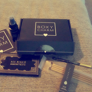 Photo of Boxycharm uploaded by Tanaya w.