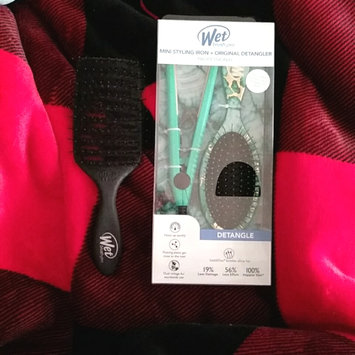 Photo of The Wet Brush Pro Select Paddle Brush uploaded by Jade P.