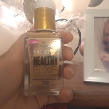 Photo of COVERGIRL Healthy Elixir Liquid Foundation uploaded by c e.