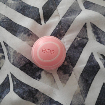 Photo of eos™ Visibly Soft Lip Balm Coconut Milk uploaded by Yulia A.