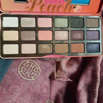 Photo of Too Faced Sweet Peach Eyeshadow Collection Palette uploaded by Jasmine C.