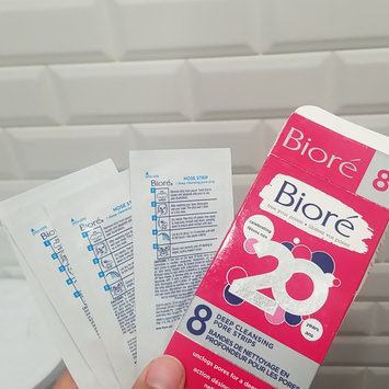 Photo of Bioré Deep Cleansing Charcoal Pore Strips uploaded by leandro s.
