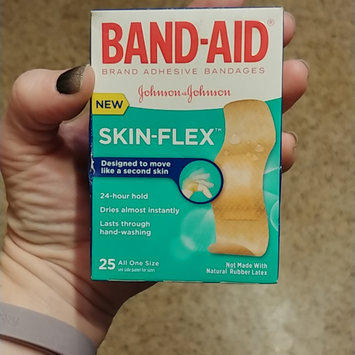 Photo of Band-Aid Flexible Bandages Skin Flex All One Size - 25 ea uploaded by Rachael W.