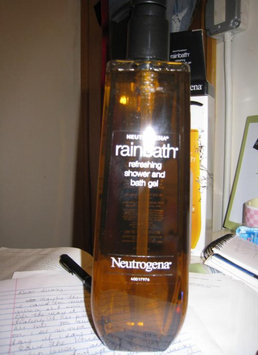 Photo of Neutrogena® Rainbath® Refreshing Shower and Bath Gel - Original uploaded by Amparo V.