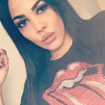 Photo uploaded to #MinimalBeauty by leyaah K.