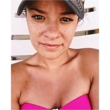 Photo uploaded to #MinimalBeauty by Hannah S.