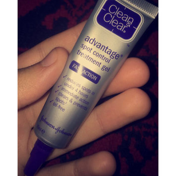Photo of Clean & Clear® Advantage® Acne Spot Treatment uploaded by nasrriiiin x.