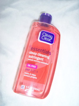 Photo of Clean & Clear® Essentials Deep Cleaning Astringent uploaded by Gabriela A.