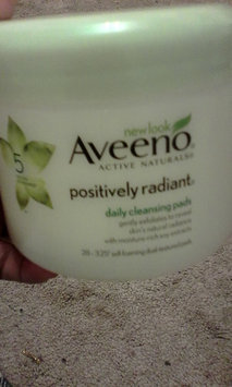 Photo of Aveeno® Positively Radiant Exfoliating Daily Cleansing Pads uploaded by Anaya J.