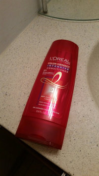 Photo of L'Oréal Paris Hair Expert Color Vibrancy Intensive Conditioner uploaded by Jonellen M.