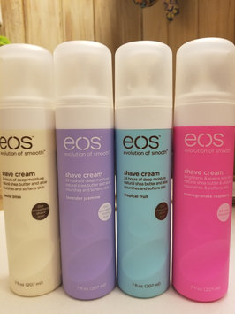 Photo of eos™ Ultra Moisturizing Shave Cream Pomegranate Raspberry uploaded by Mikaila V.