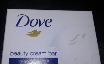 Photo of Dove White Beauty Bar uploaded by yomna k.